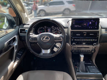 Cargar imagen en el visor de la galería, Lexus GX 460 Modelo 2022