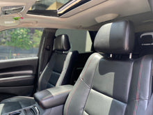 Cargar imagen en el visor de la galería, Dodge Durango GT Modelo 2018