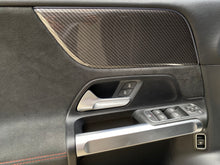 Cargar imagen en el visor de la galería, Mercedes-Benz GLB 200 Modelo 2024