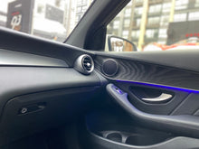 Cargar imagen en el visor de la galería, Mercedes-Benz GLC 300E Híbrido Modelo 2022