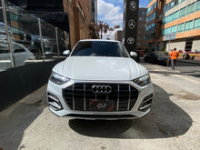 Cargar imagen en el visor de la galería, Audi Q5 45 TFSI Híbrida Modelo 2022