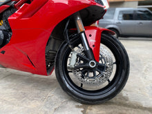 Cargar imagen en el visor de la galería, Ducati Super Sport 950 Modelo 2022