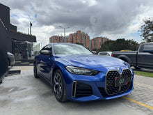 Cargar imagen en el visor de la galería, BMW M440I xDrive Gran Coupé Modelo 2023