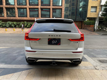 Cargar imagen en el visor de la galería, Volvo XC60 T5 R-Design Modelo 2019