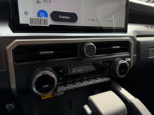 Cargar imagen en el visor de la galería, Toyota Tacoma TRD Sport Modelo 2025 - Autos 93