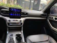 Cargar imagen en el visor de la galería, Ford Explorer XLT Modelo 2020
