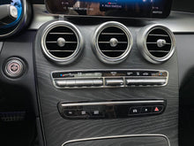 Cargar imagen en el visor de la galería, Mercedes-Benz GLC 300E Híbrido Modelo 2022