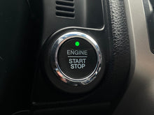 Cargar imagen en el visor de la galería, Ford Expedition Limited Modelo 2017