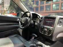 Cargar imagen en el visor de la galería, Dodge Durango GT Modelo 2018