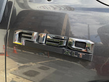 Cargar imagen en el visor de la galería, Ford F150 XLT Modelo 2017