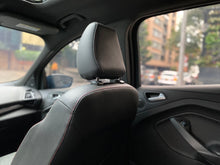 Cargar imagen en el visor de la galería, Ford Escape ST Line Modelo 2019