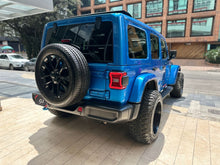 Cargar imagen en el visor de la galería, Jeep Wrangler Rubicon Sahara Modelo 2022