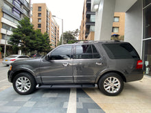 Cargar imagen en el visor de la galería, Ford Expedition Limited Modelo 2017