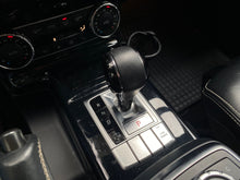 Cargar imagen en el visor de la galería, Mercedes-Benz G500 Blindada Modelo 2017