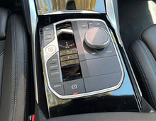 Cargar imagen en el visor de la galería, BMW 220I Coupé Modelo 2023