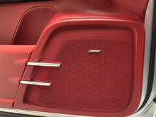 Cargar imagen en el visor de la galería, Porsche Cayenne GTS Modelo 2016