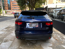 Cargar imagen en el visor de la galería, Jaguar F Pace Prestige Modelo 2017