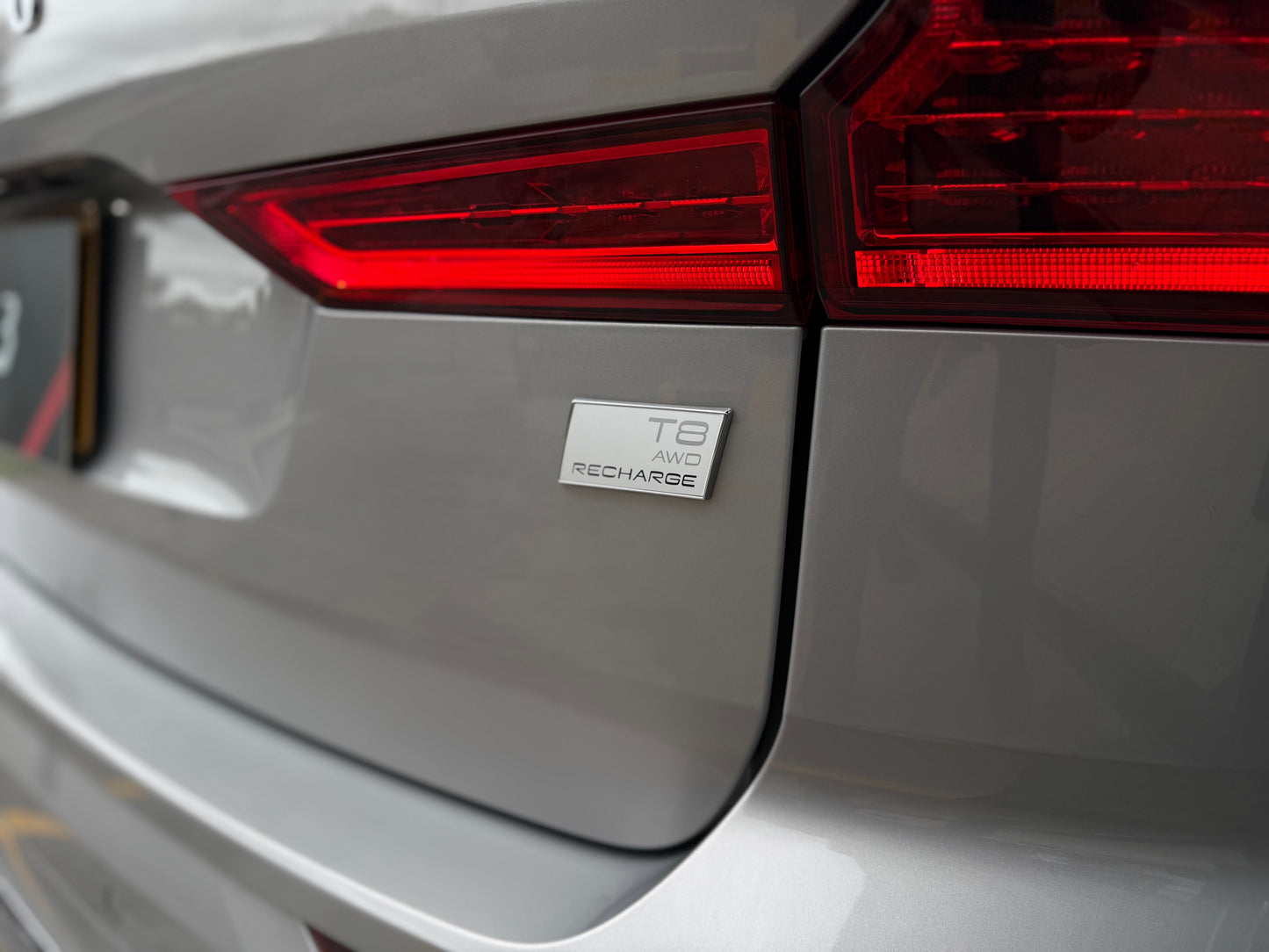 Volvo XC-60 T8 AWD Modelo 2024