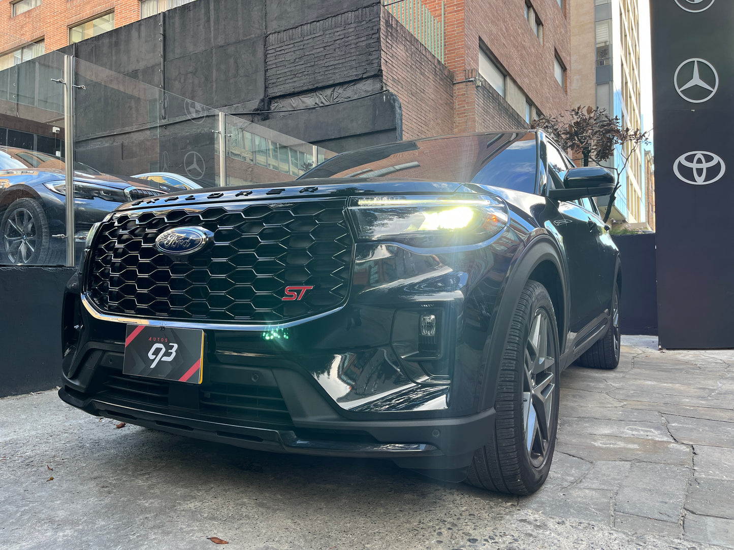 Ford Explorer ST Modelo 2025