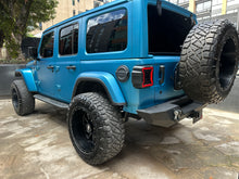 Cargar imagen en el visor de la galería, Jeep Wrangler Unlimited Modelo 2018