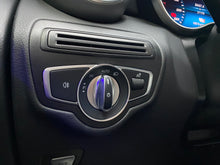 Cargar imagen en el visor de la galería, Mercedes-Benz GLC 300E Híbrido Modelo 2022