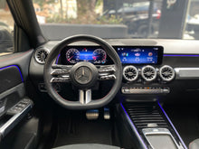 Cargar imagen en el visor de la galería, Mercedes-Benz GLB 200 Modelo 2024