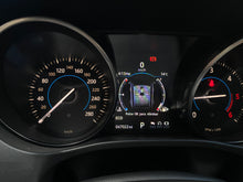Cargar imagen en el visor de la galería, Jaguar F Pace Prestige Modelo 2017