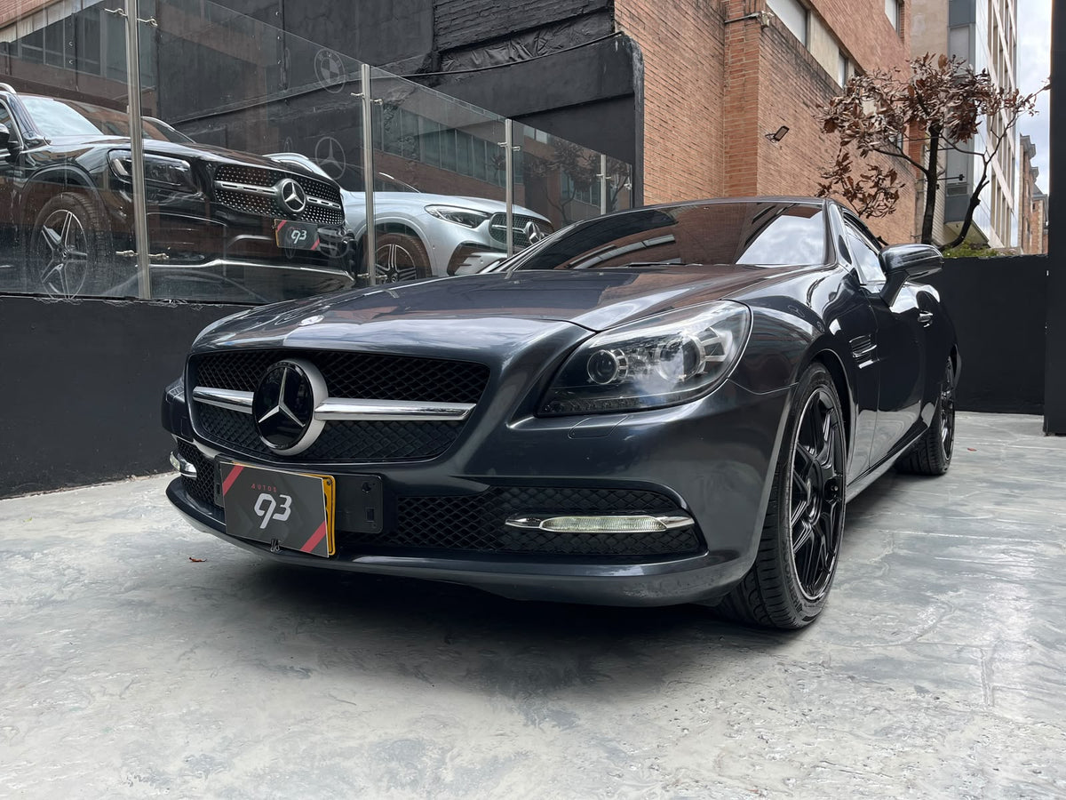 Mercedes-Benz SLK 200 Convertible Modelo 2015
