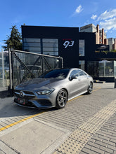 Cargar imagen en el visor de la galería, Mercedes-Benz CLA 180 Modelo 2020