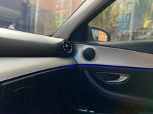 Cargar imagen en el visor de la galería, Mercedes-Benz E200 Modelo 2017