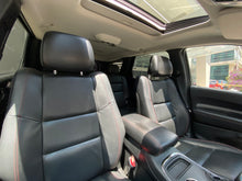 Cargar imagen en el visor de la galería, Dodge Durango GT Modelo 2018