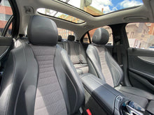 Cargar imagen en el visor de la galería, Mercedes-Benz E200 Modelo 2017