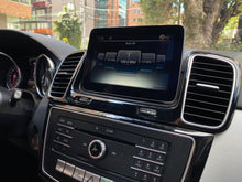 Cargar imagen en el visor de la galería, Mercedes-Benz GLS 500 4MATIC Modelo 2017