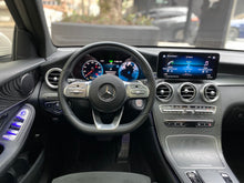 Cargar imagen en el visor de la galería, Mercedes-Benz GLC 300E Híbrido Modelo 2022