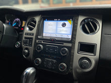 Cargar imagen en el visor de la galería, Ford Expedition Limited Modelo 2017