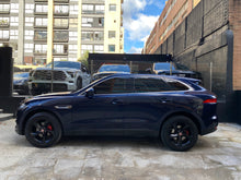 Cargar imagen en el visor de la galería, Jaguar F Pace Prestige Modelo 2017