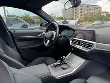 Cargar imagen en el visor de la galería, BMW M440I xDrive Gran Coupé Modelo 2023