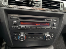 Cargar imagen en el visor de la galería, BMW M3 Cabriolet Modelo 2012