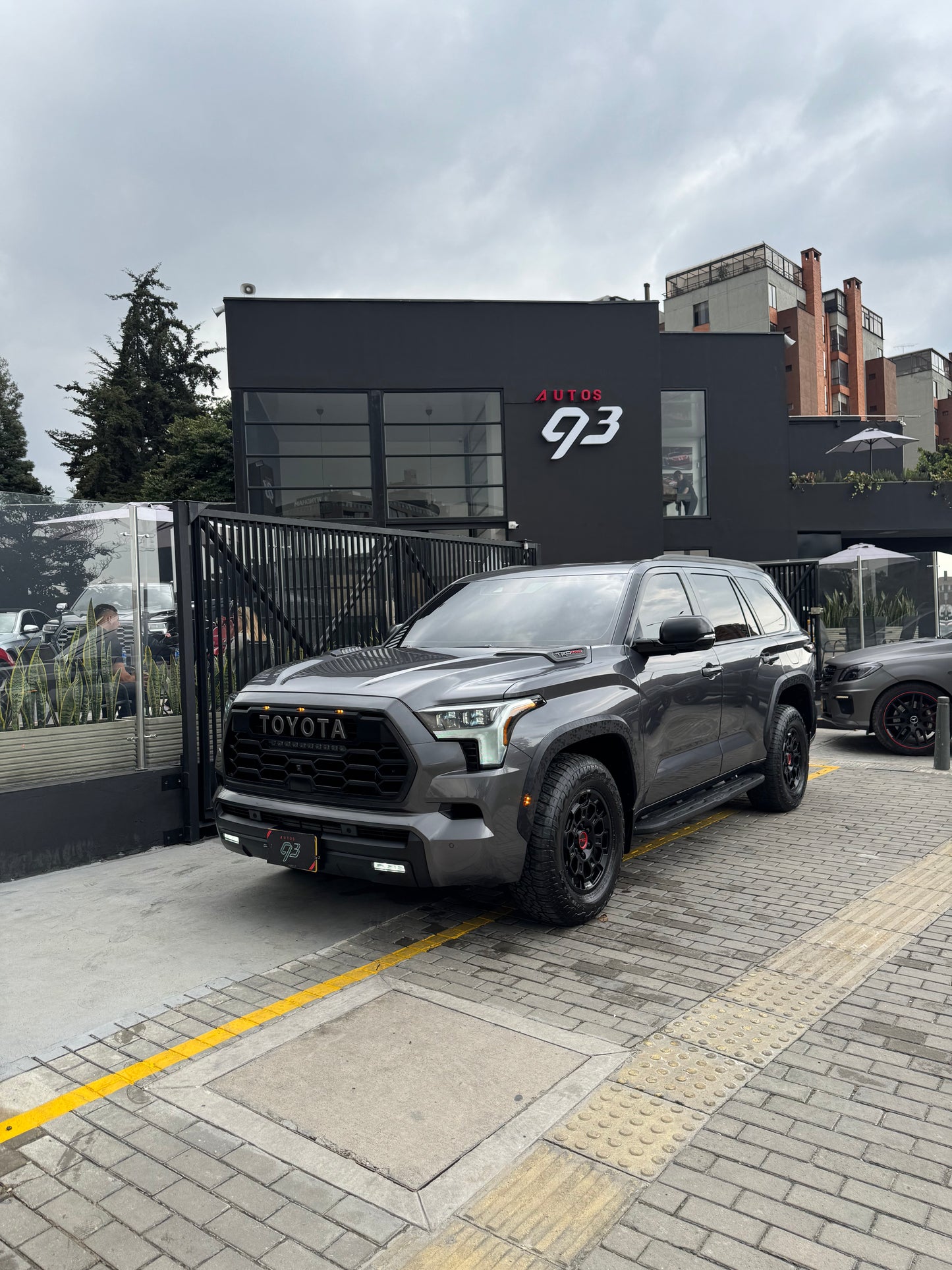 Toyota Sequoia TRD PRO Hibrida Modelo 2026 (IMPORTACIÓN) - Autos 93