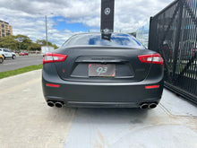 Cargar imagen en el visor de la galería, Maserati Ghibli Modelo 2015