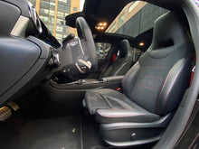 Cargar imagen en el visor de la galería, Mercedes-Benz AMG A35 4MATIC Híbrido Modelo 2023