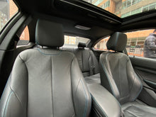 Cargar imagen en el visor de la galería, BMW M2 Coupé Modelo 2018