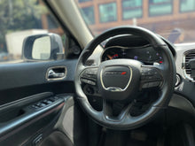 Cargar imagen en el visor de la galería, Dodge Durango GT Modelo 2018