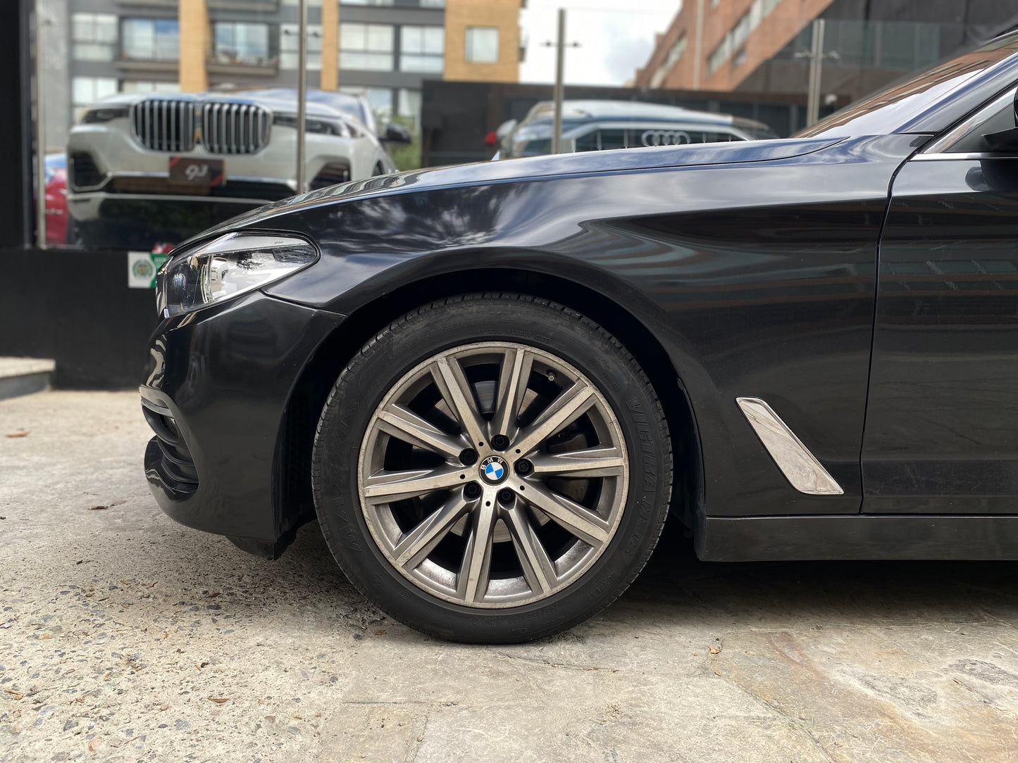 BMW 520I Modelo 2018 - Autos 93