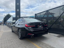 Cargar imagen en el visor de la galería, BMW 330e Modelo 2021