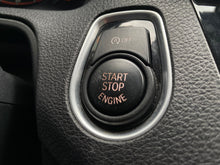 Cargar imagen en el visor de la galería, BMW M240I Coupé Modelo 2021