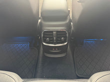 Cargar imagen en el visor de la galería, Mini Cooper S Clubman Modelo 2019