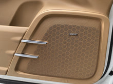 Cargar imagen en el visor de la galería, Porsche Cayenne Platinum Edition Modelo 2017