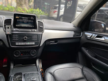 Cargar imagen en el visor de la galería, Mercedes-Benz GLE 250D 4MATIC Modelo 2017