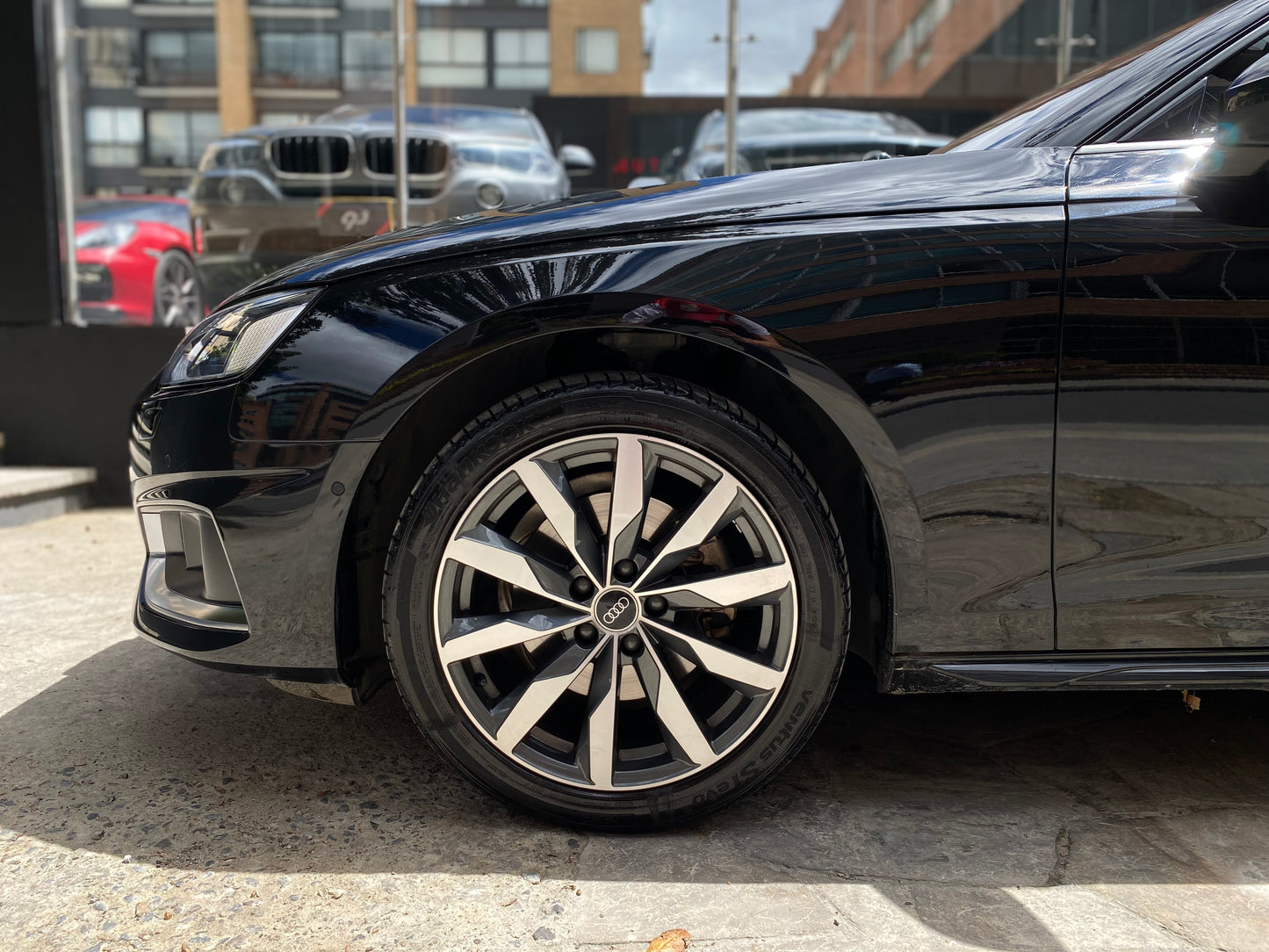 Audi A4 40 TFSI Hibrido Unique Edition Modelo 2023 - Autos 93